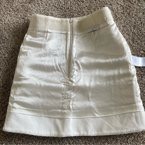 Sandro Dayna Tweed Wool Mini Skirt Women’s Size 2 Ivory White Pearl Button Lined - Picture 11 of 16